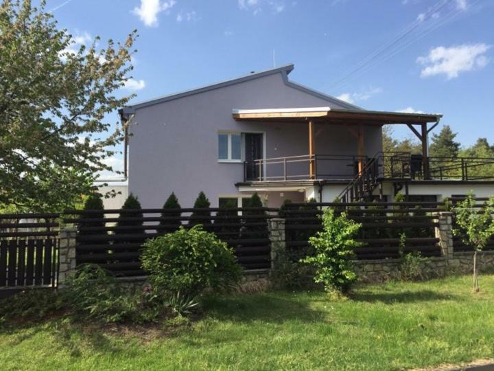 Apartament Relax U Lesa Ratiskovice Zewnętrze zdjęcie